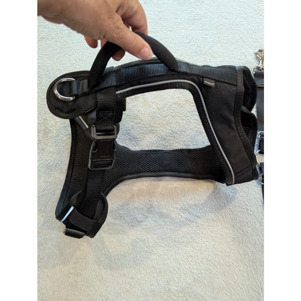 PetSafe EasySport Dog Harness Black White Adjustable Sizing Barely Used